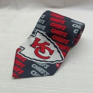 Vtg Ralph Marlin Kansas City Chiefs 1997 Football Theme 100% Silk Tie 57in